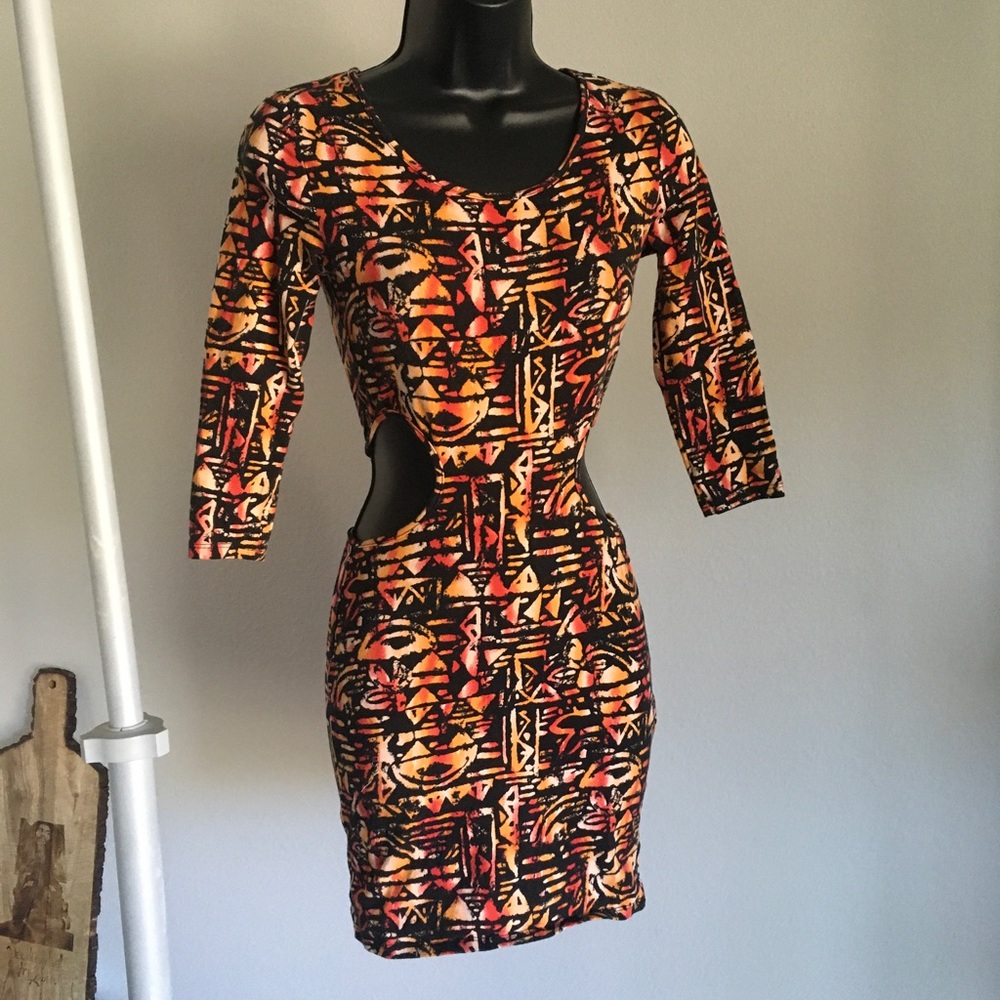 Side cut-out dress